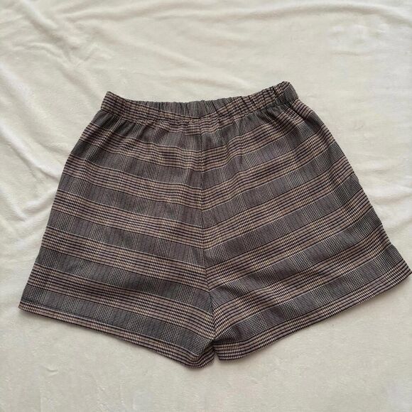 Plaid Pull On Shorts Medium Elastic Waist Preppy Academia Luxury - Picture 7 of 7